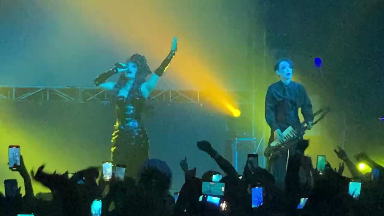 (BEGINNING) New Vogue Children - Schwarz Stein live in Santiago, Chile - 10/03/2024