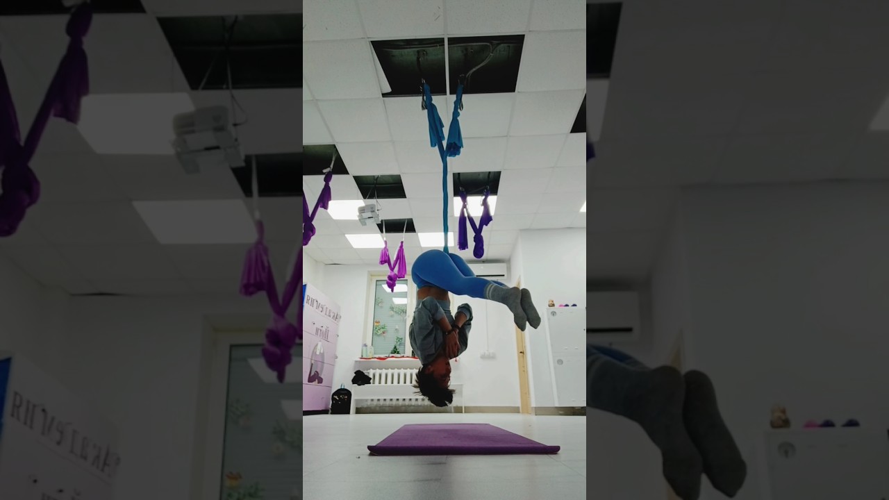 🩶🩵🐒 #аэройога #aerial #aerialhammock #aeroyoga #sports #спорт #йогавгамаках