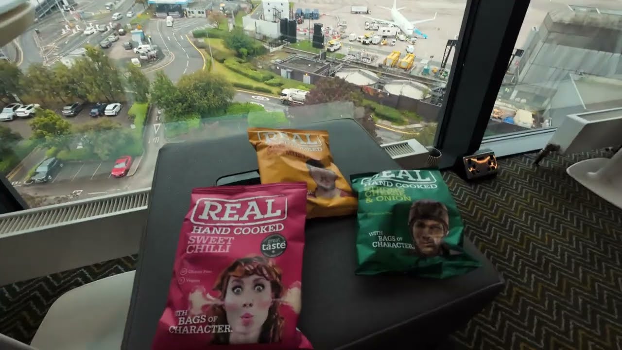 Orlando Vlog -  Pre Travel Day at the Radisson Blu Manchester.  Runway view and Executive lounge