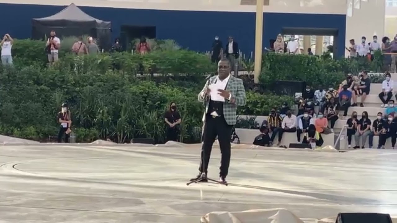 #KaoDenero Opening speech at Expo #Dubai 💬  #sierraleonemusic
