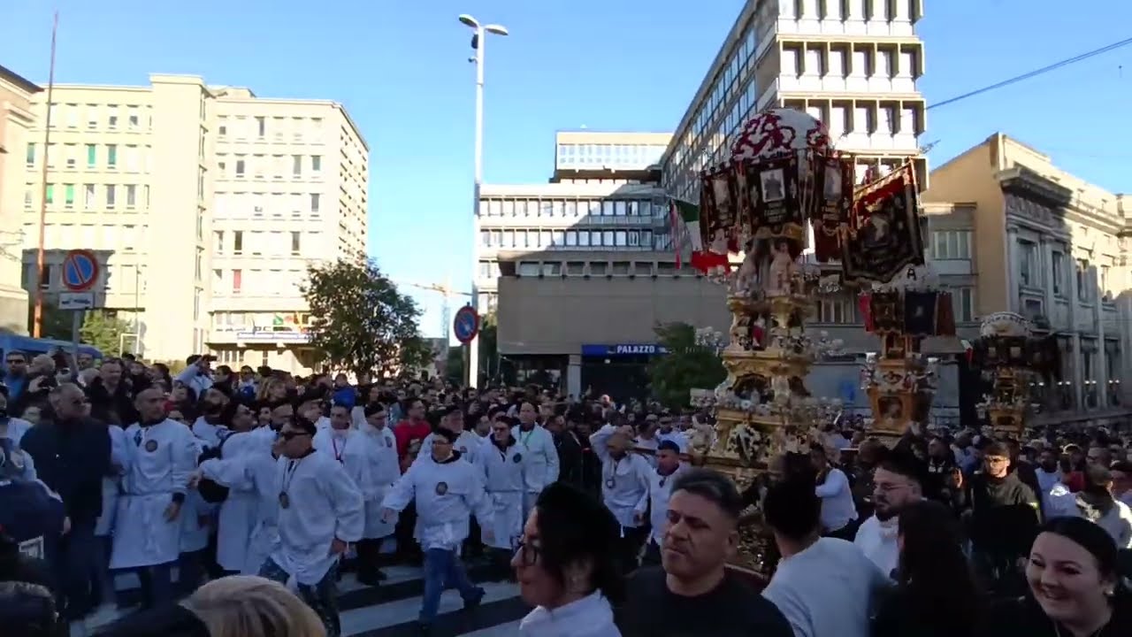 Catania : Festa Sant'Agata 2024 : Salita Cappuccini Candelore