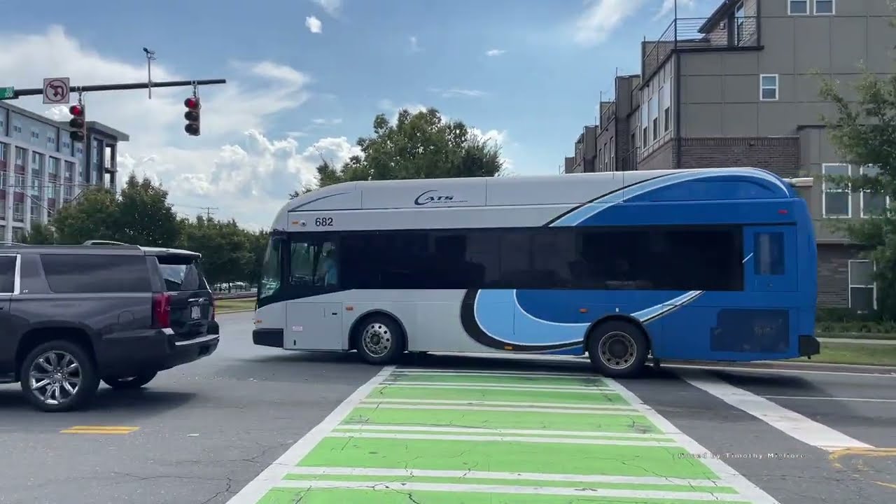 Transit in Charlotte, North Carolina (CATS) 2025 - Lightrail, Streetcar, Bus :O