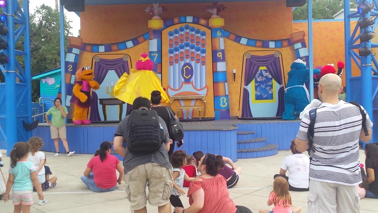 Who Said Boo?! SeaWorld San Antonio's Halloween Spooktacular!