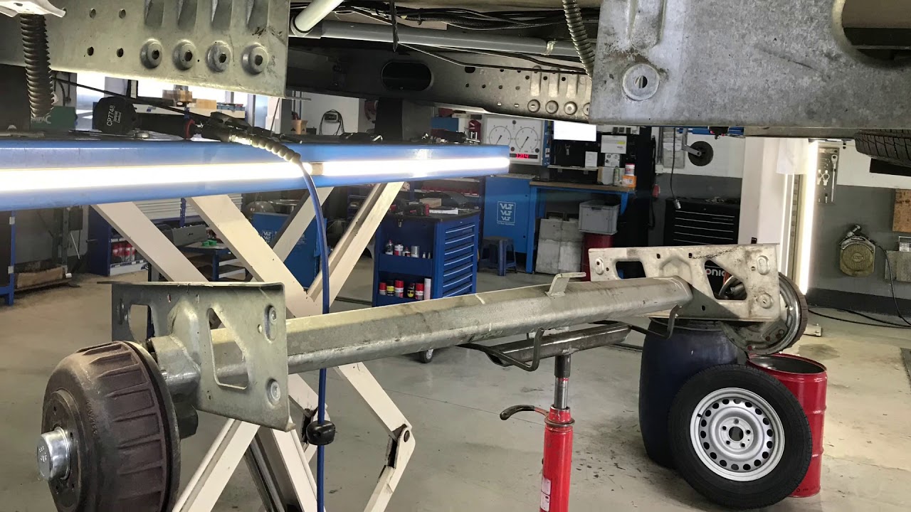 Asrubbers vervangen Caravans / aanhanger