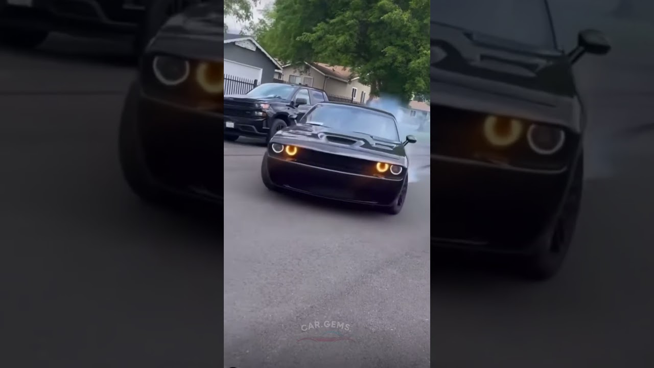 This Insane Hellcat Destroys Tires Through the Entire Neighborhood while Drifting🔥#drifting #hellcat