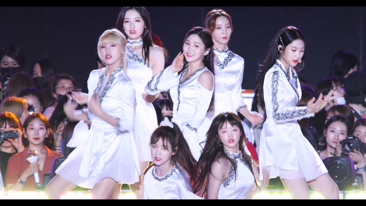 190518 오마이걸 효정 (HyoJung) - 다섯번째 계절 (SSFWL), 불꽃놀이 (Remember Me) - 드림콘서트 [직캠 / FANCAM] [4K]