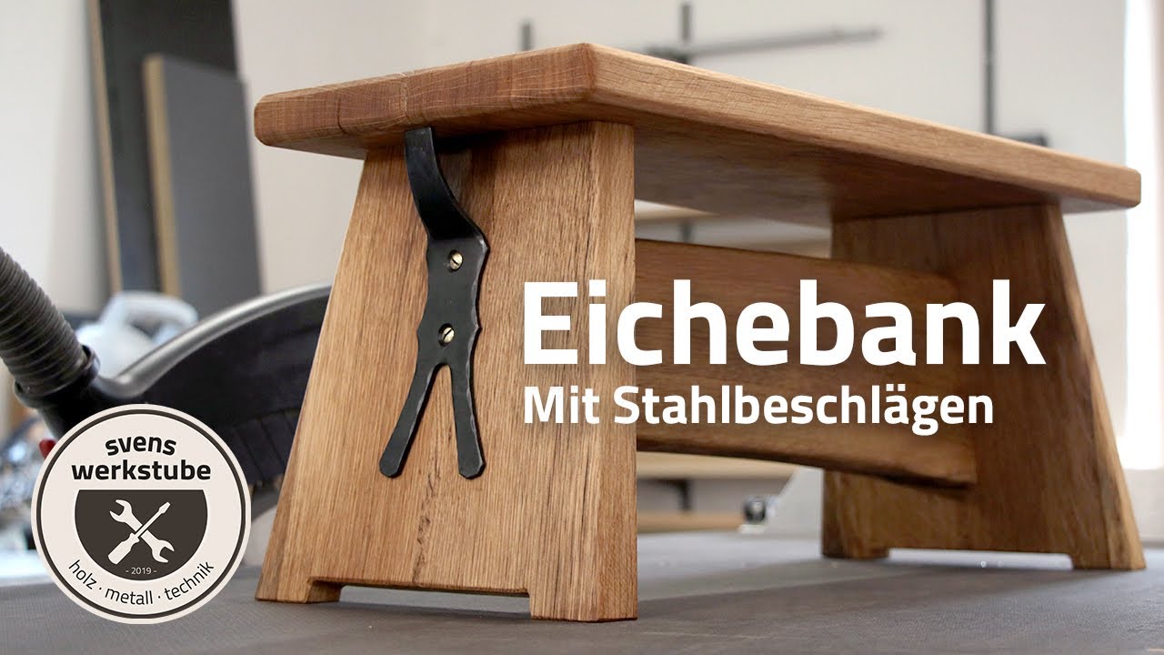 Rustikale Bank aus Eiche mit Metallbeschl&auml;gen