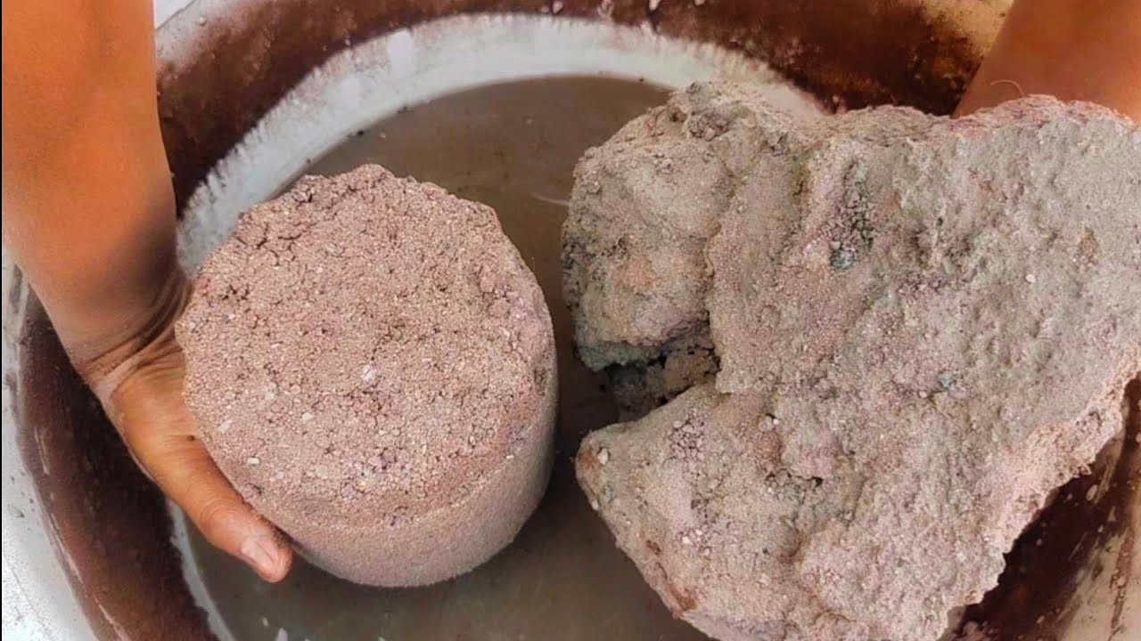 Asmr | Huge chunks | Reddirt  cement  crumbling  in lots of  water 💦 | SAASMR |