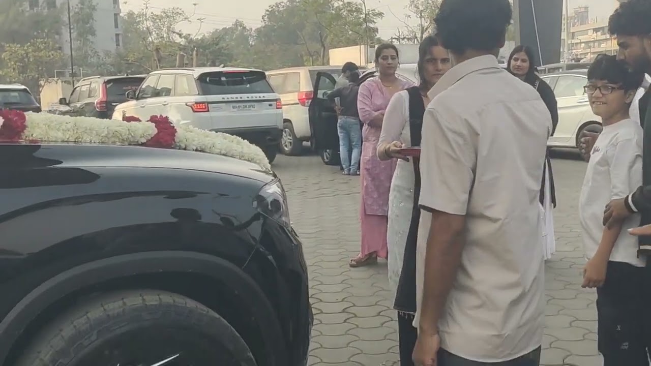 #congretchulation #scorpio #automobile #mahindra #family #car #vapi #samrat 
