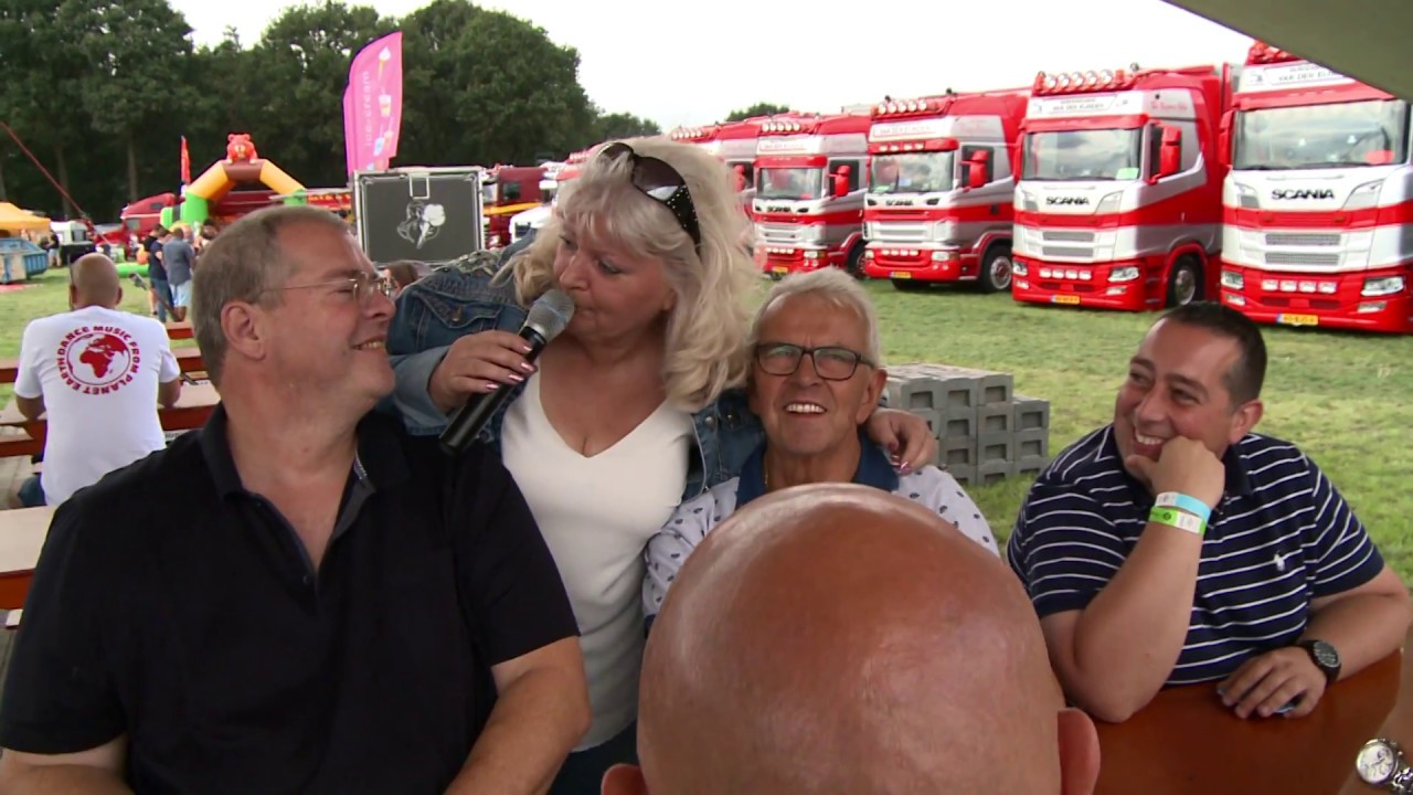 Tina Trucker - Ik zoek collega's