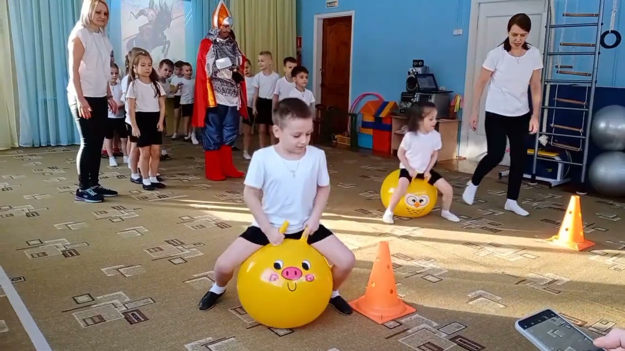 Физкультурный праздник «Богатырская сила», посвященный 23 февраля, группа «Василек»
