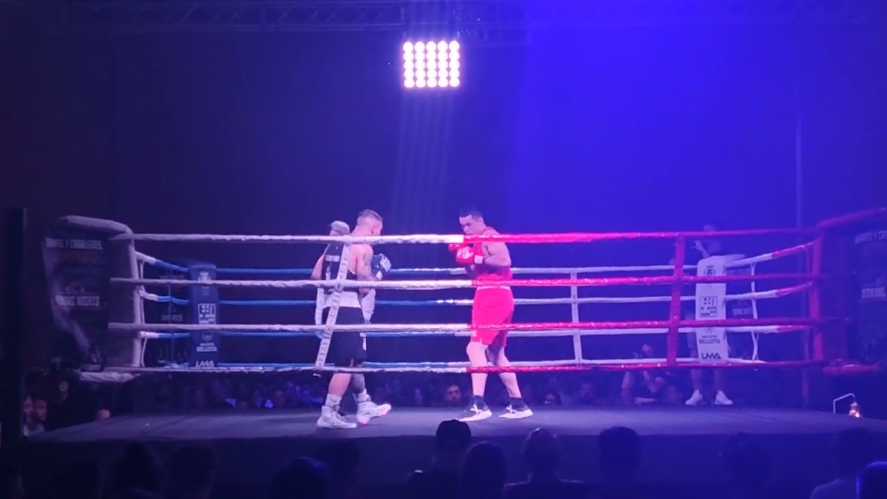 Andreu caballero VS Rafa santos.... 1 asalto  viernes 27.10.2023