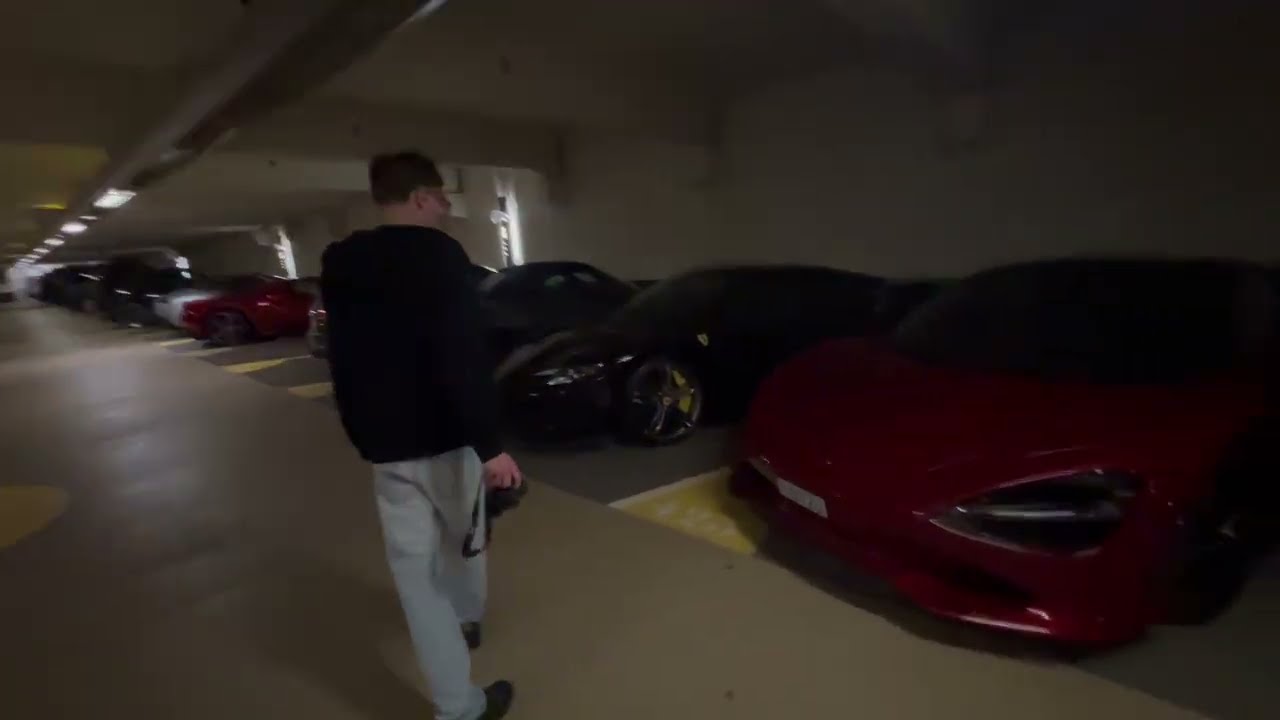 une dinguerie au parking de la digue !!!