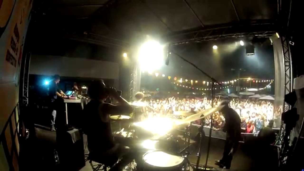 DELADAP - Listen Up ( feat. Yola B ) ( live on Budafok festival HU )