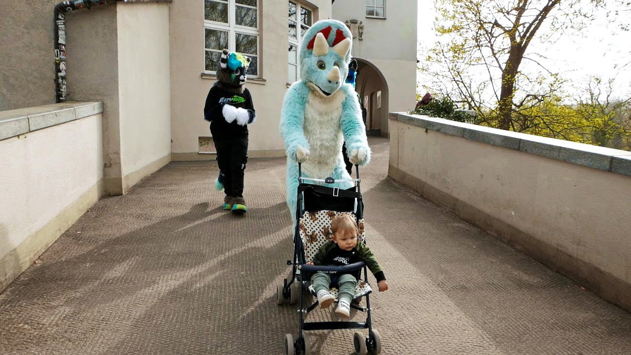 Easter in Berlin 🐰 Puschel's Big Easter Fursuit Walk for Furries, Fursuiters, and Furs 🌸✨