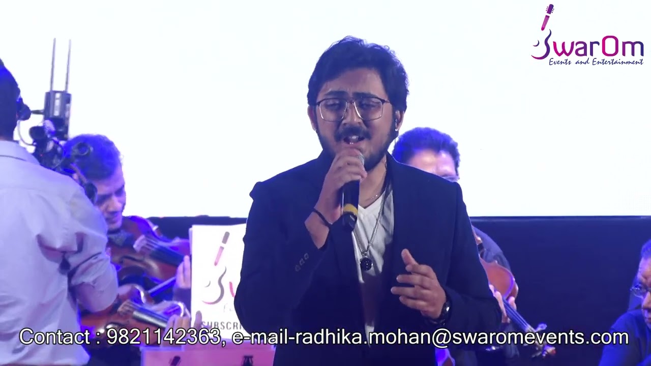 Mujhe Raat Din Bus Mujhe Chahti Ho | Pranav Deherkar Sings for SwarOm Events &  Entertainment