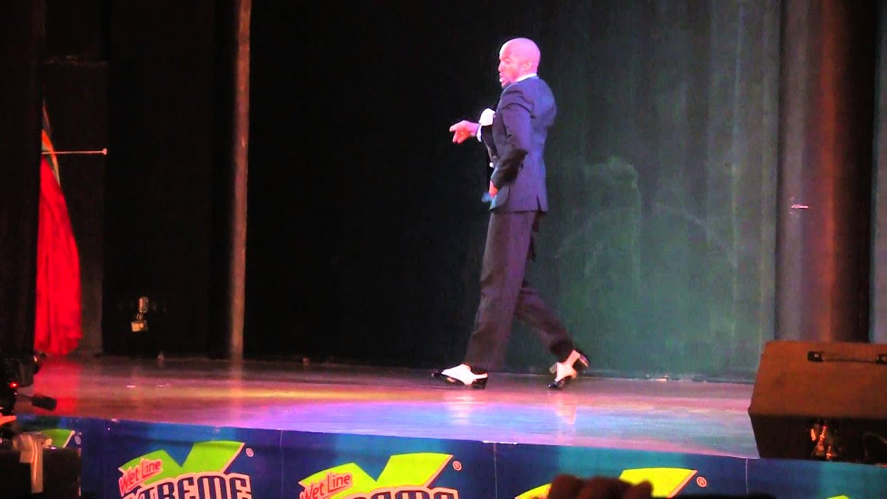 Maykel Fonts - Sunday Performance at the Salsa Mambo Fest 2014