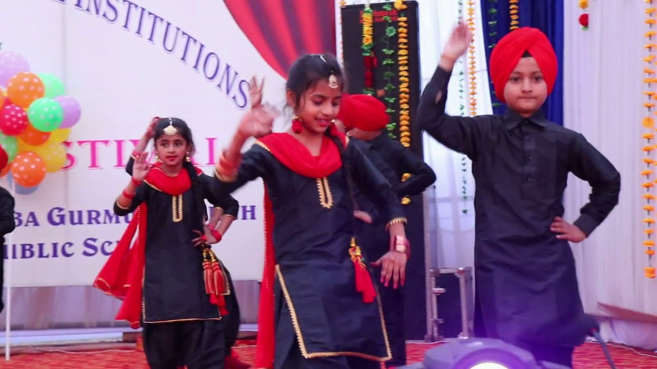 Perform by SBGS International School Students on chal mele nu chaliaa song