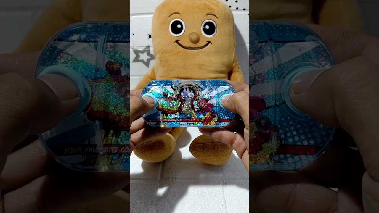 Playing one piece Water gamesbot #squidgame #gaming