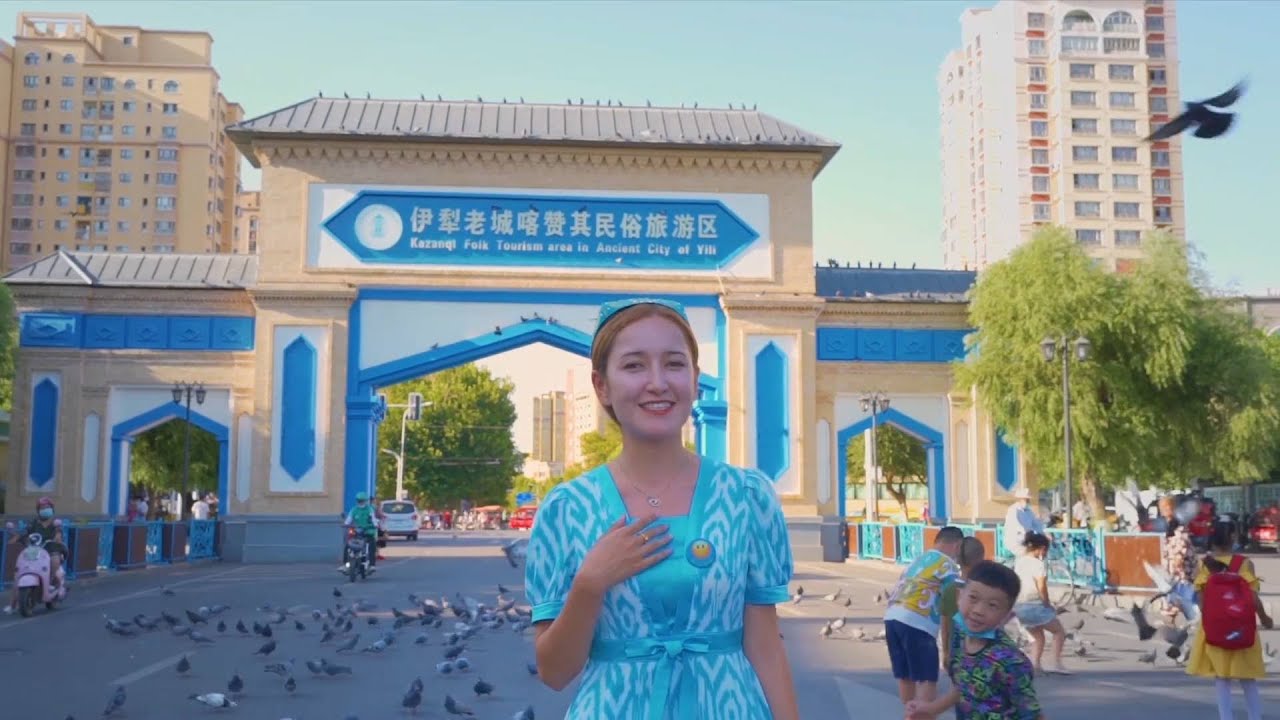 GLOBALink | Xinjiang, My home: Beautiful houses in Yining