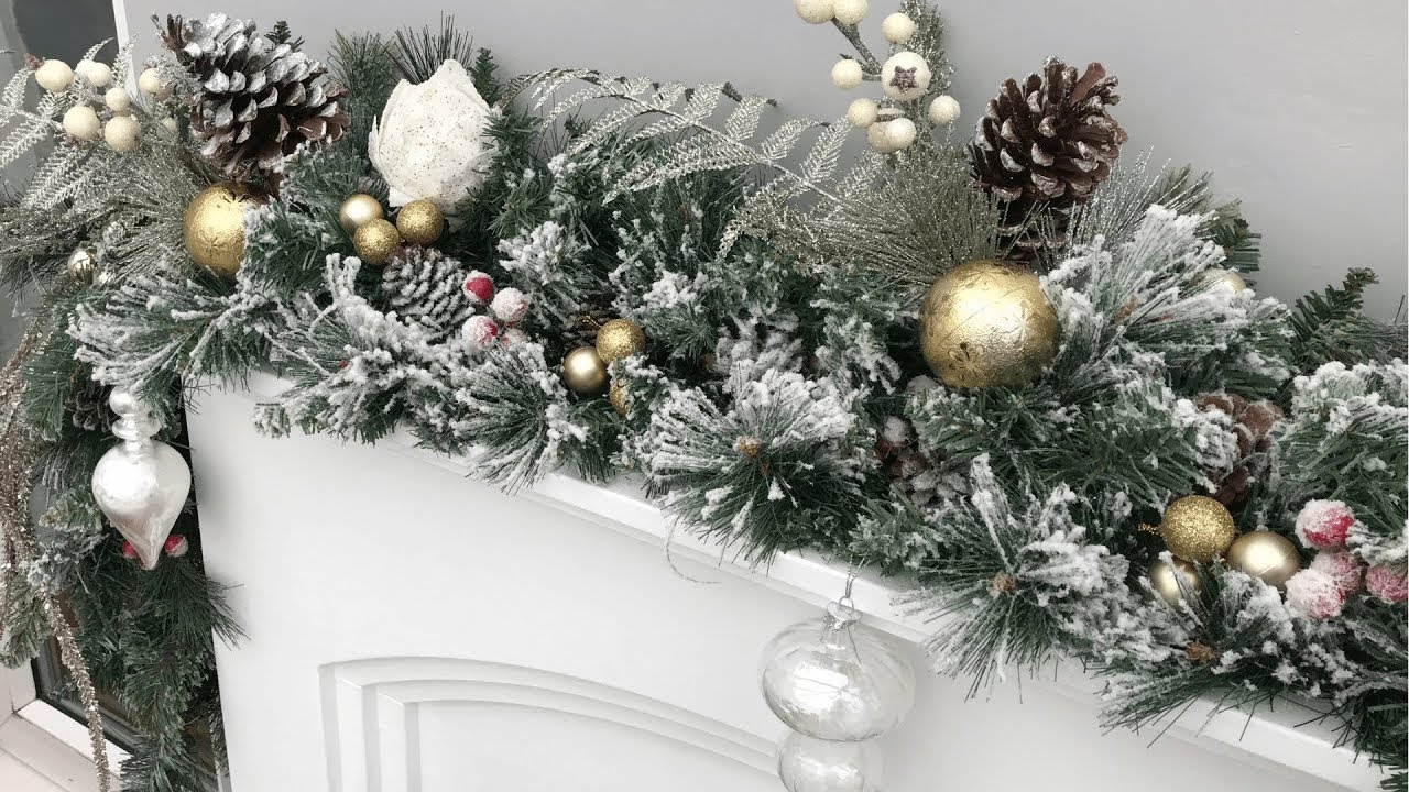 Christmas 2018: How To Decorate Your Mantel.