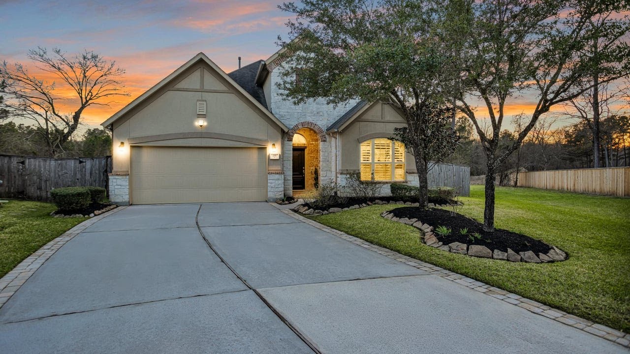 251 Soaring Pines Pl, Montgomery, TX