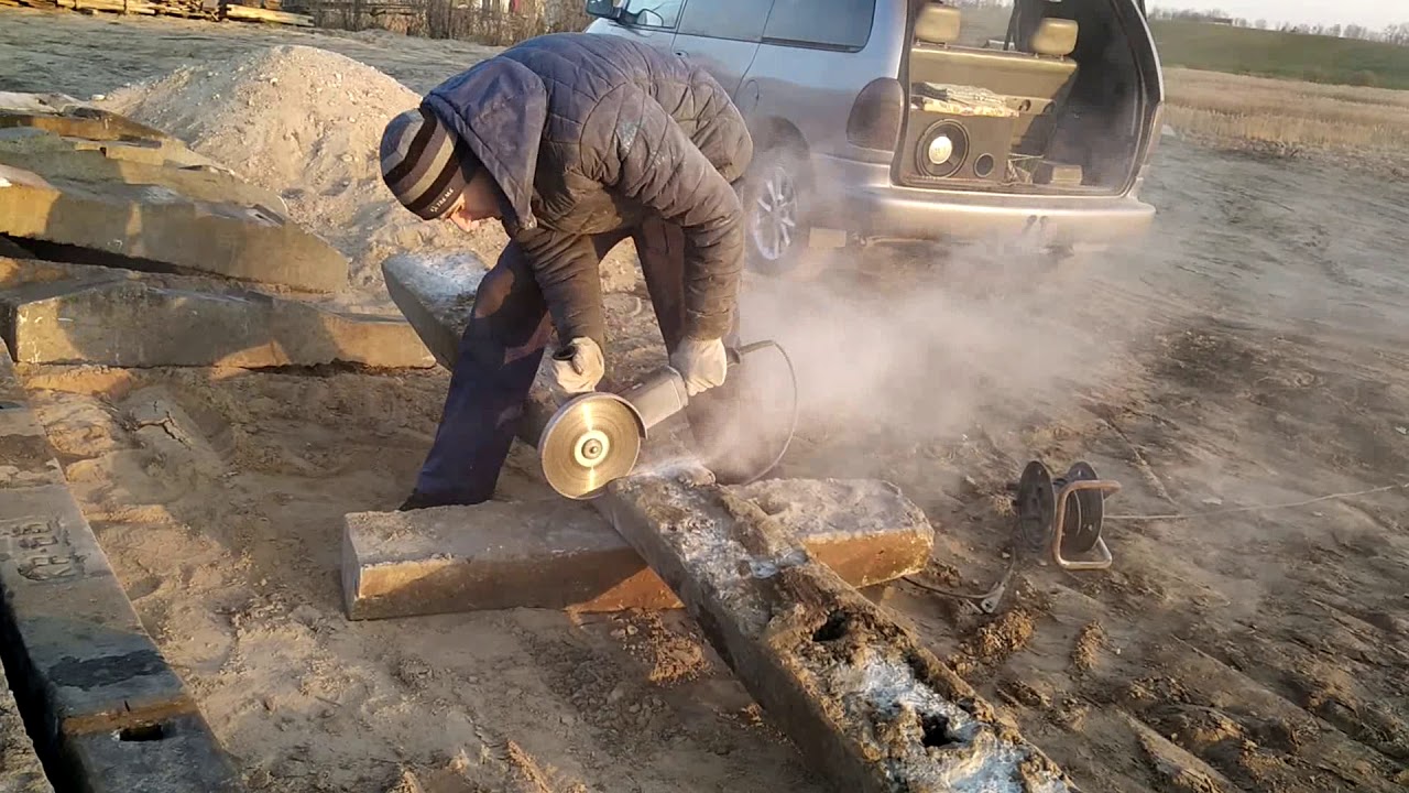 Режем шпалу и садим траву!!! Весна пришла!!!!