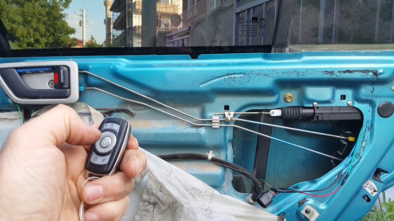 Hyundai getz  sag arka kapı içi şahin motoru montaji