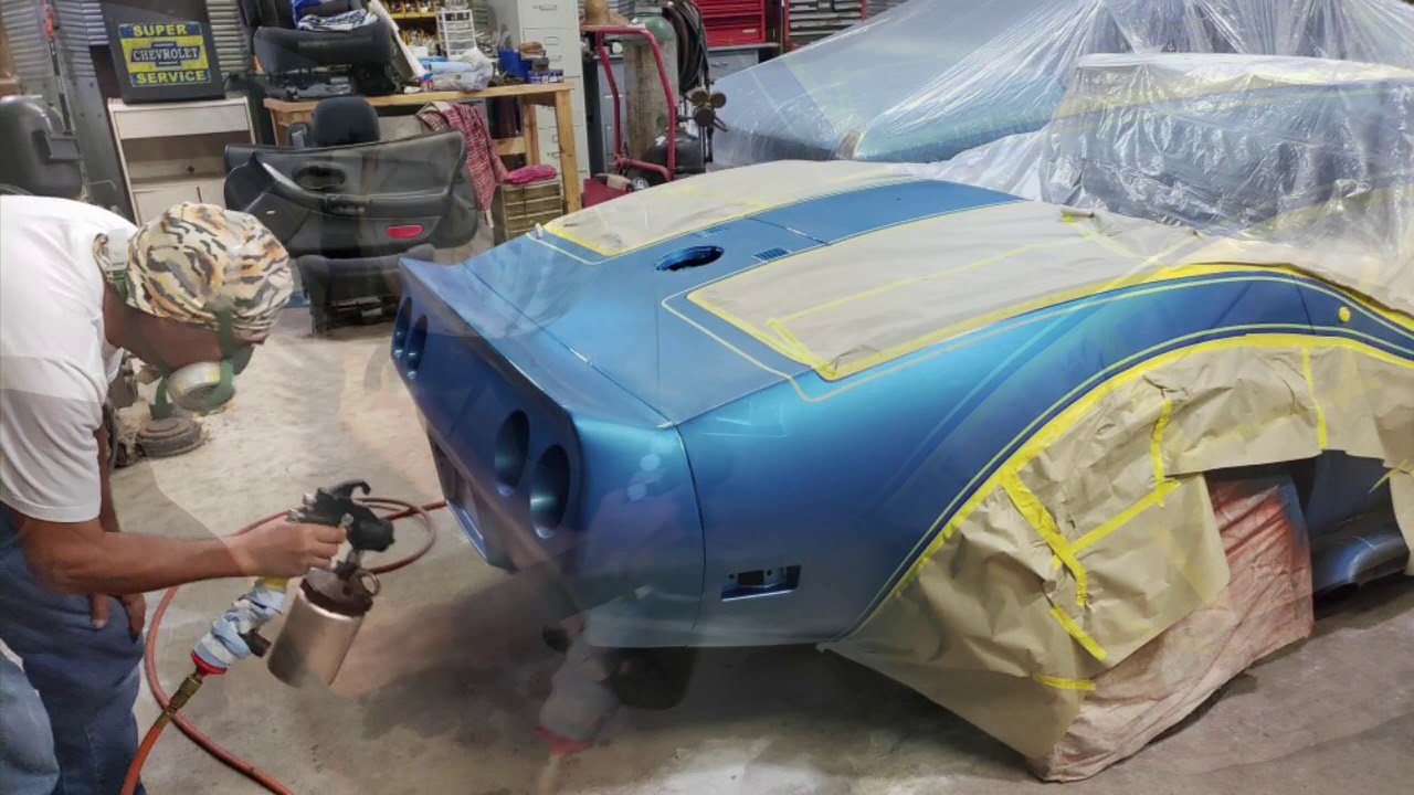 SEXY 1974 CORVETTE STINGRAY (warning, do not attempt without professional assistance)