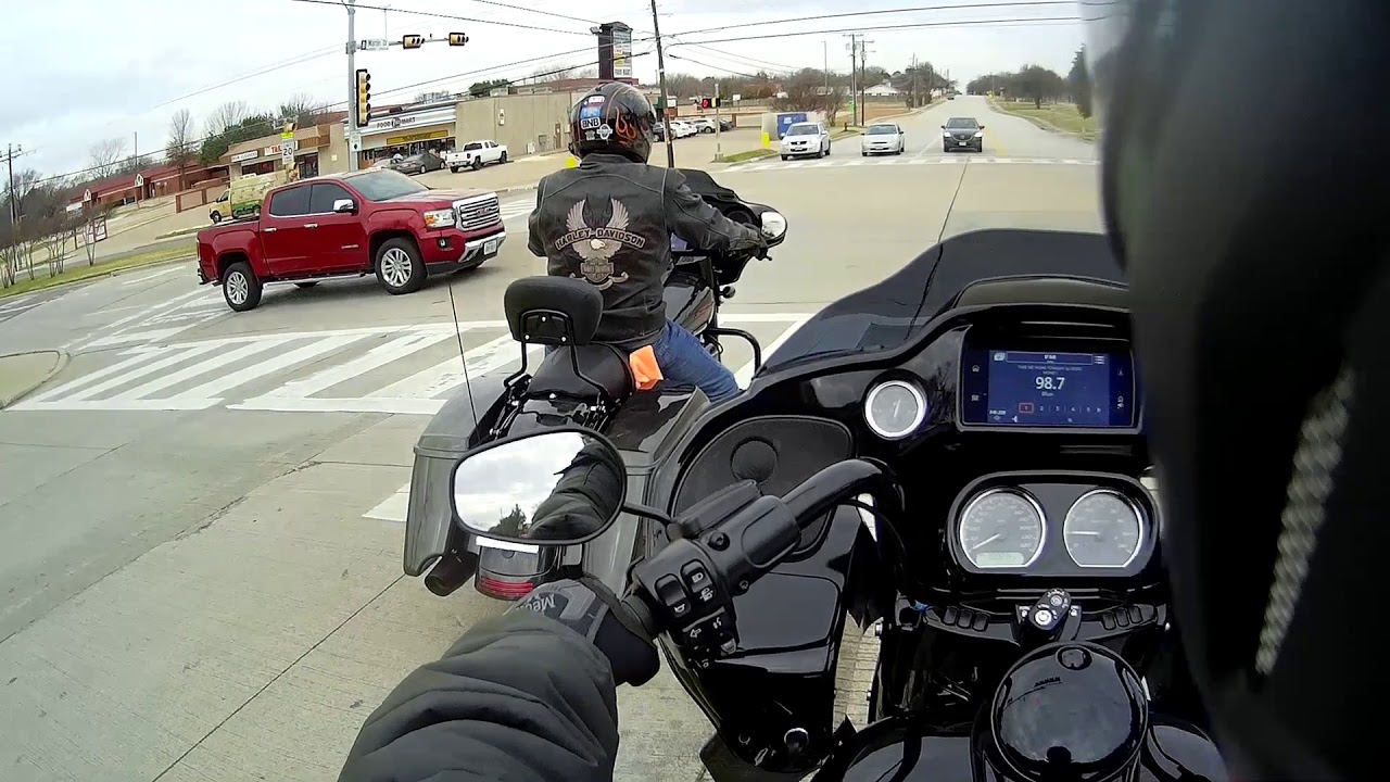 2019 street glide: road glide test ride