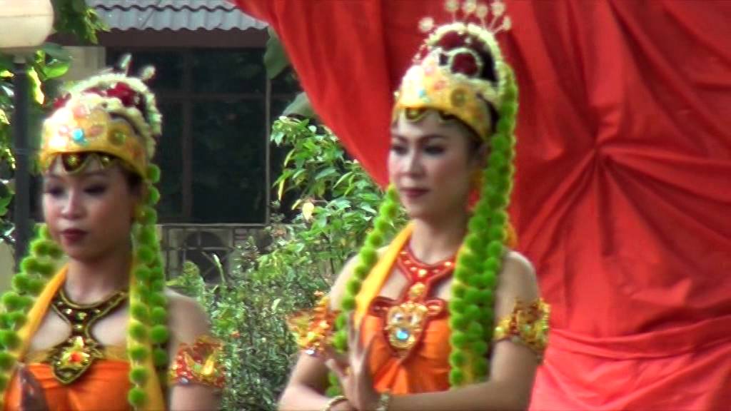 Tari Nyang Sangkal
