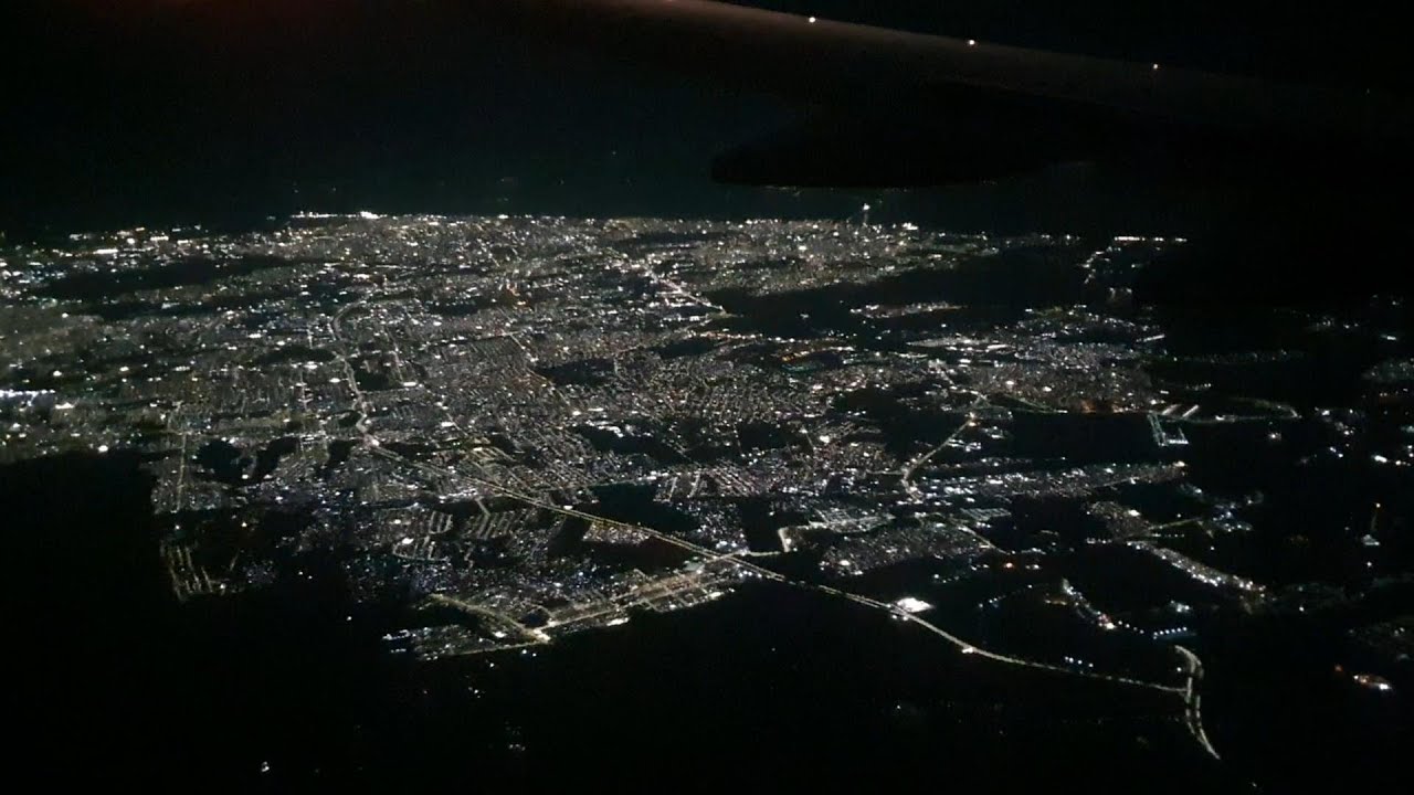Pouso noturno no Aeroporto Internacional de Manaus/AM (SBEG).