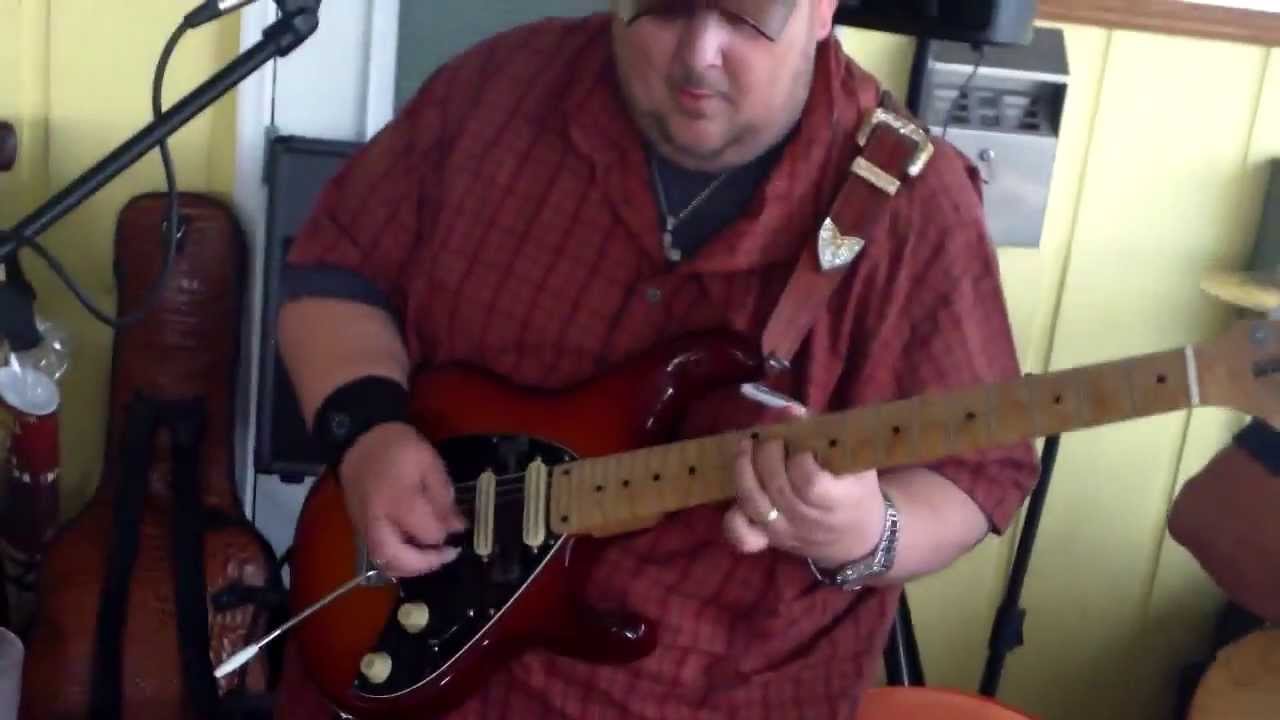 Monster Picker! Johnny Hiland Jammin at Brother Steve's Marina! This Guy Can PICK!