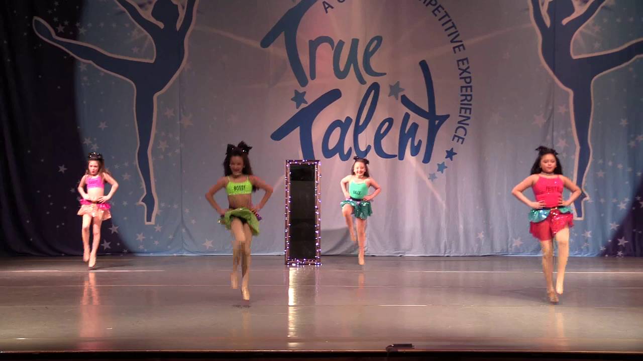 Snow White and the Sassy Dwarfs Performance
