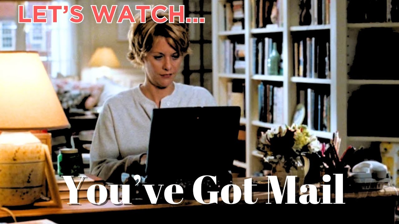 Meg Ryan's COZY Apartment | Design Expert Critiques 'You've Got Mail'