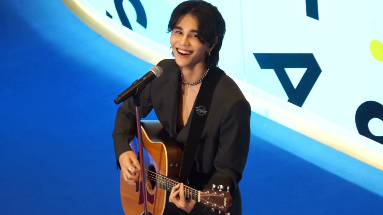 Jeff Satur ร้องเพลง live @ Casetify Pop-Up Store Opening