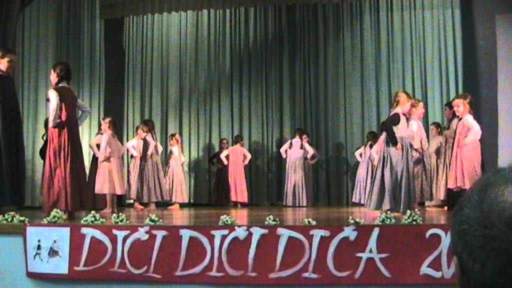 Nastop otroške folklorne skupine OŠ Sveta Ana 2013
