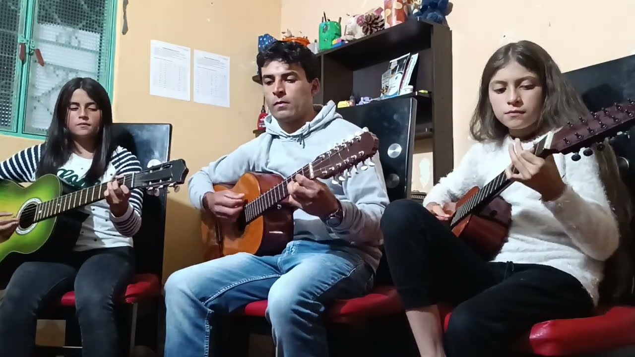 LA MARIQUITEÑA- El Club Musical (cover acústico)