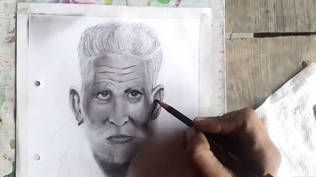 How to draw realistic charcoal pencil art work old Man super artwork 😱🙏😱 ❤️