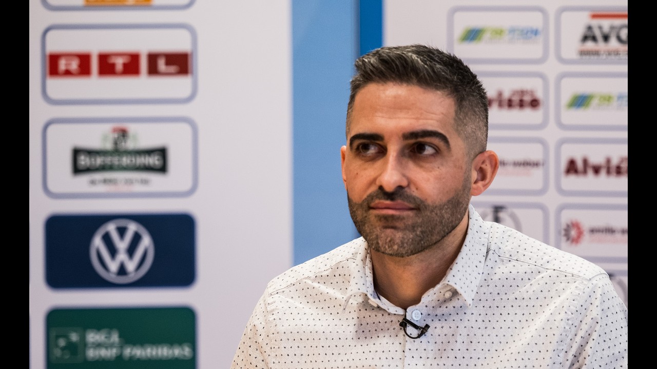 Dammen: de Kader vun de Roude Léiwinne géint Schottland gouf presentéiert