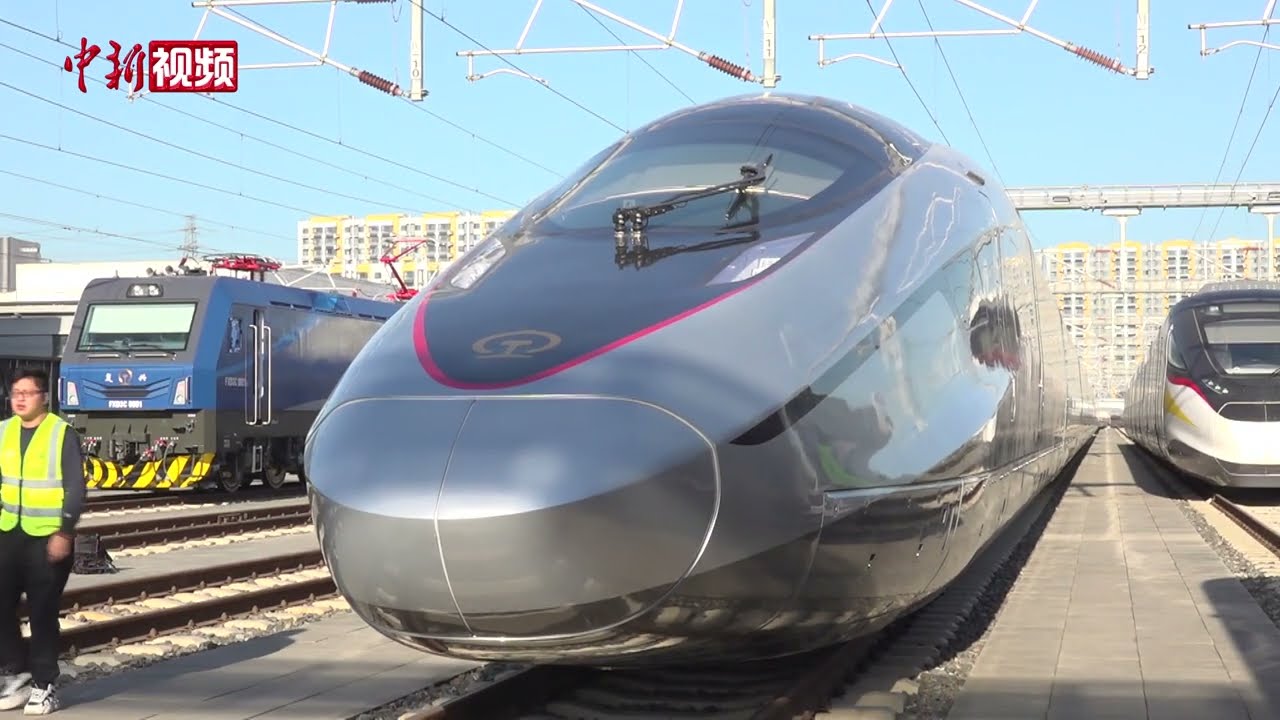 语音交互、辅助驾驶、包间座席……最快高铁CR450不止于速度