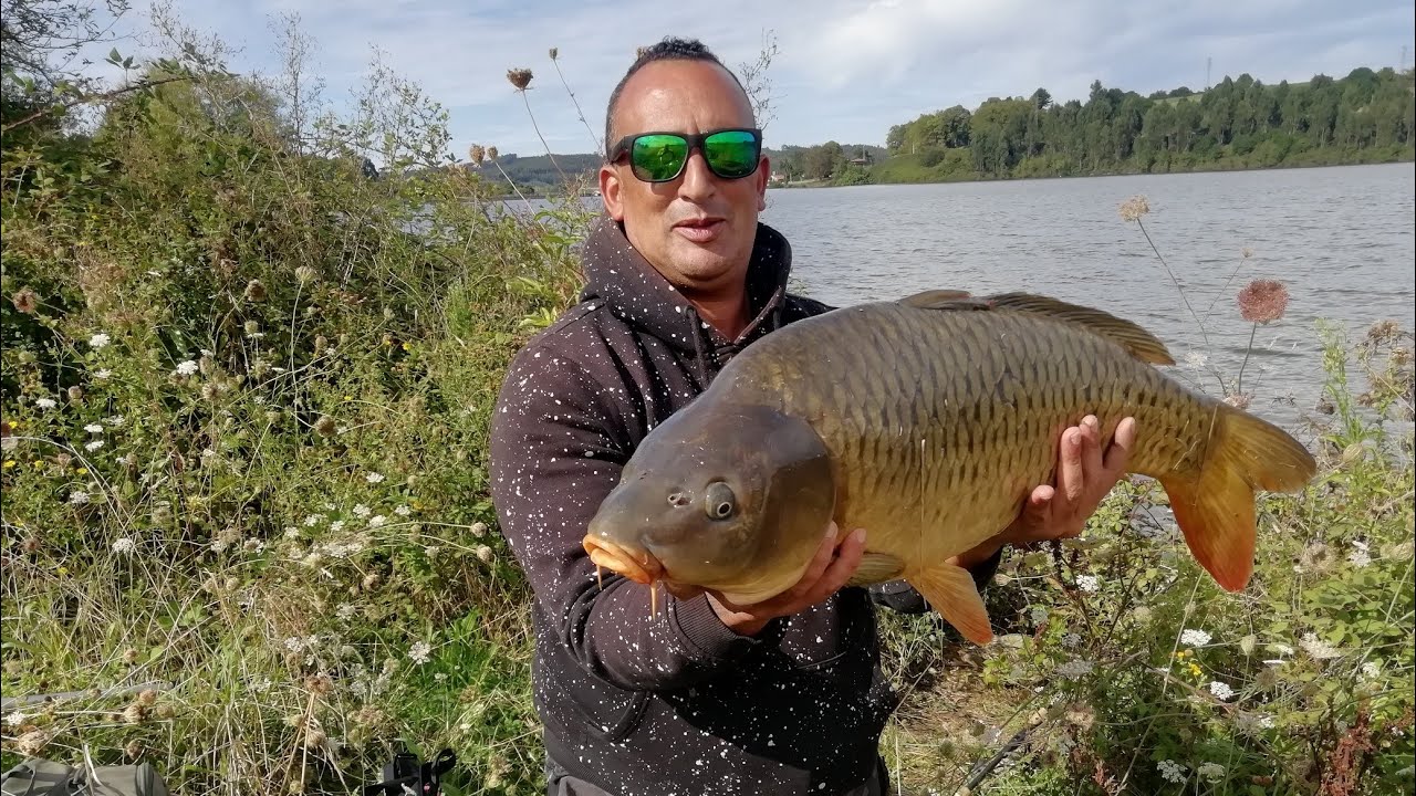 enorme Carpa 9.8kg al finess en Asturias 2020