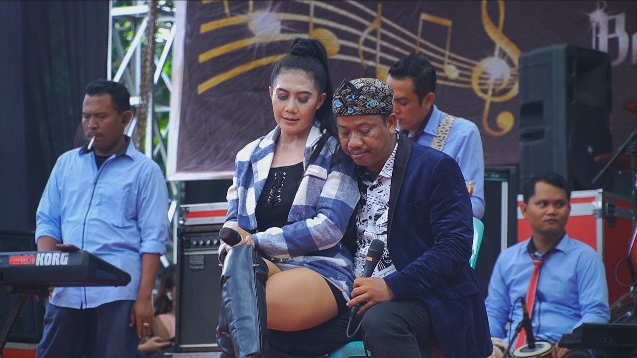 PUPUSING NELONGSO - NORMA VS ROMLI BCD LIVE GELAPAN GUBUG ( Anijaya Record Audio Production )