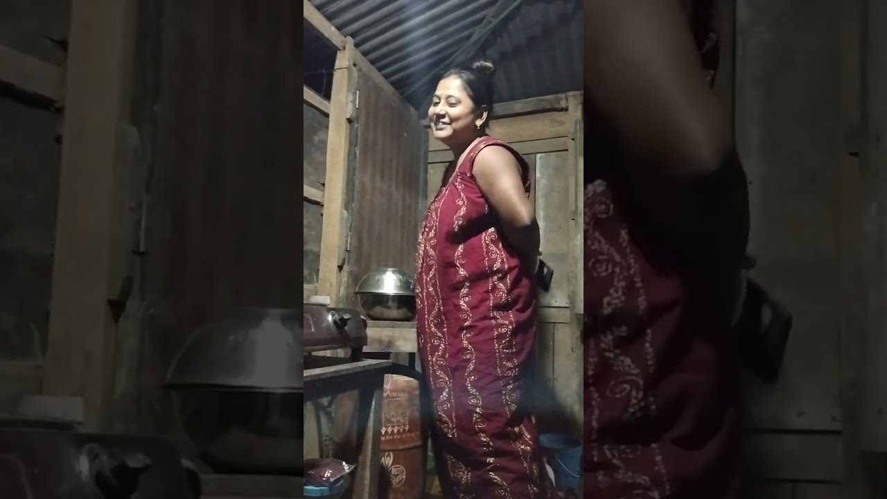 বাবার বাড়ি গিয়ে উনানে খাবার বানালাম। আর বোনের দুঃখের ভাষণ শুনলাম 😩