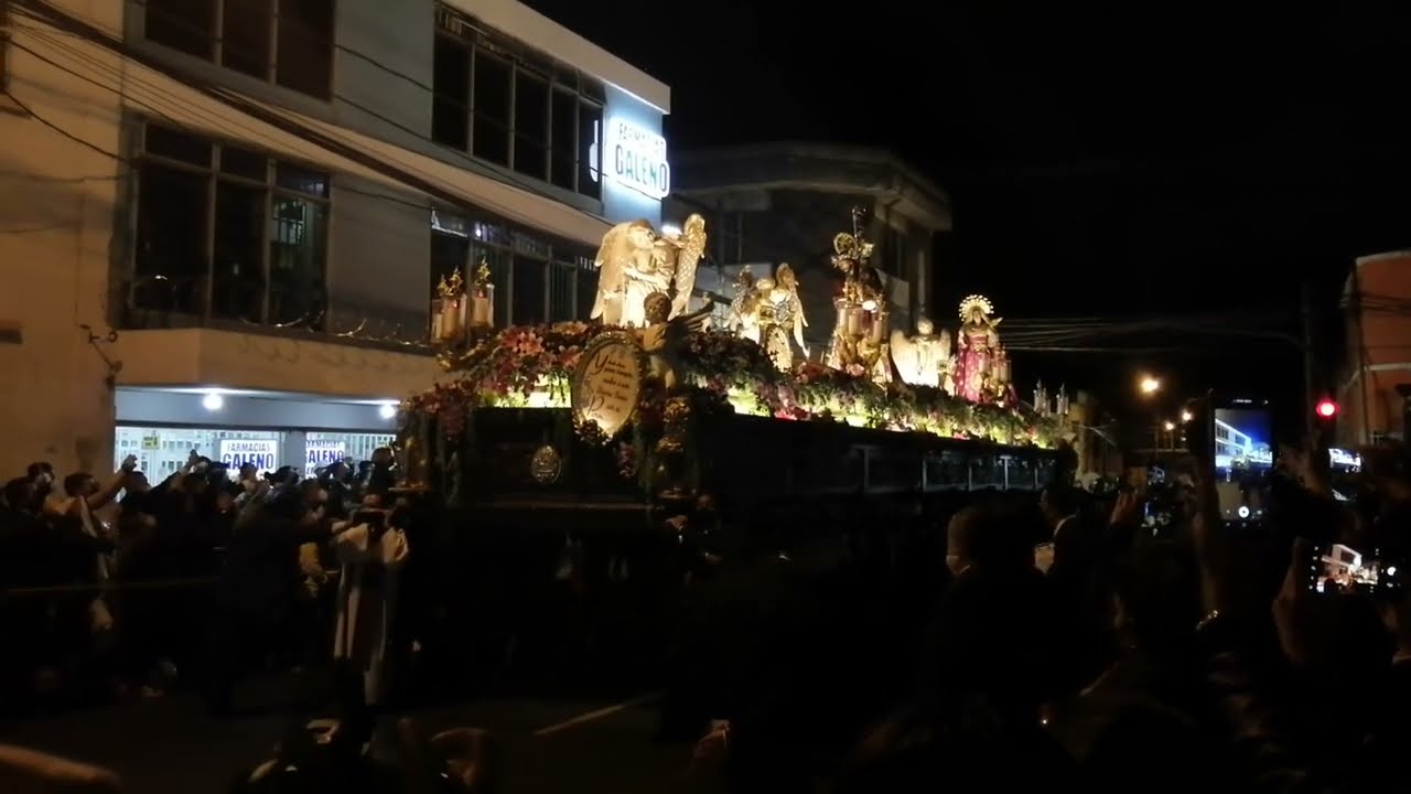 Señor de Esquipulas 300 Años Patrón Jurado Jesús de la Merced Anda Iluminada