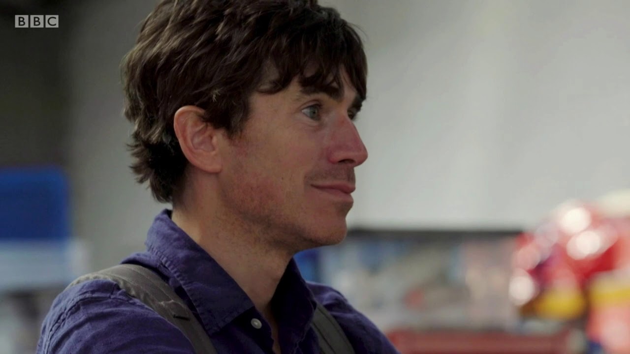 Cornwall with Simon Reeve - Feature on Camborne Foodbank