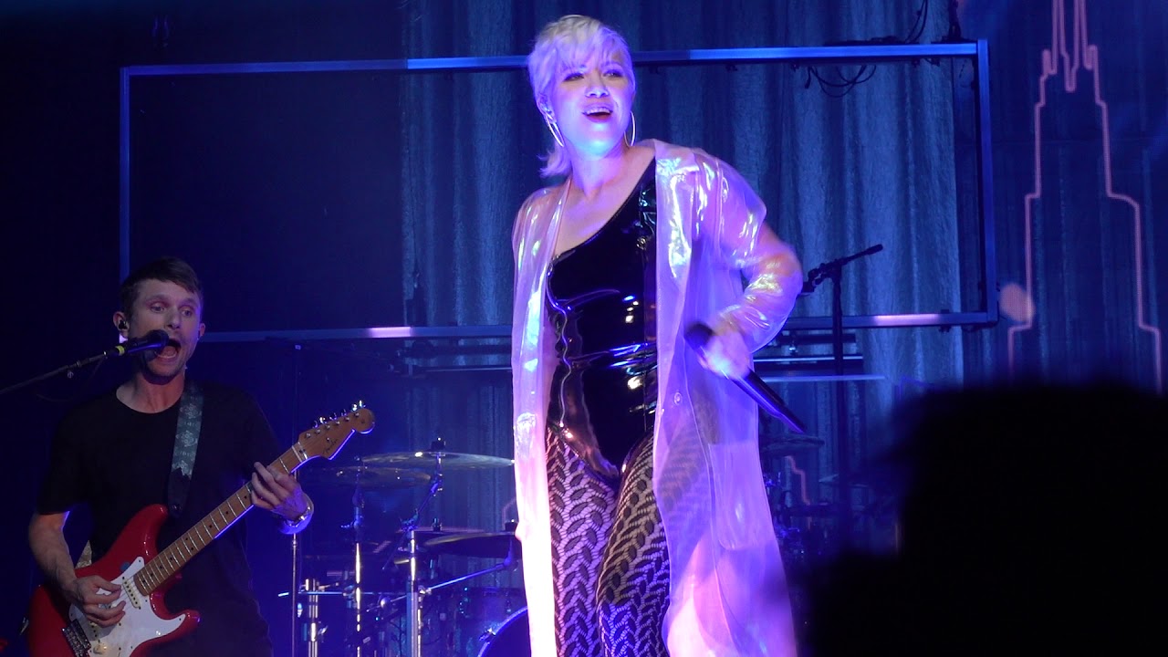 Carly Rae Jepsen - (2019-06-27) - Run Away With Me - Anaheim, CA