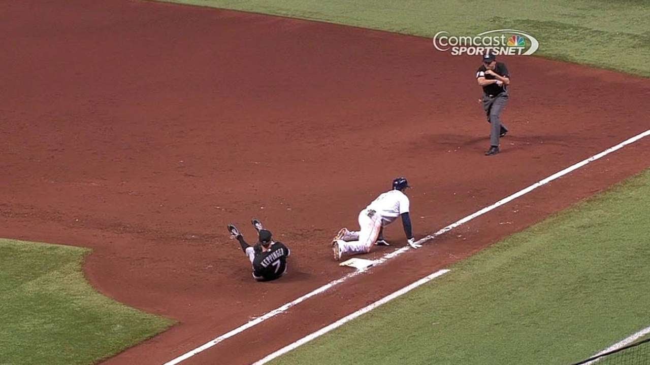 CWS@TB: Beckham makes an unbelievable diving play