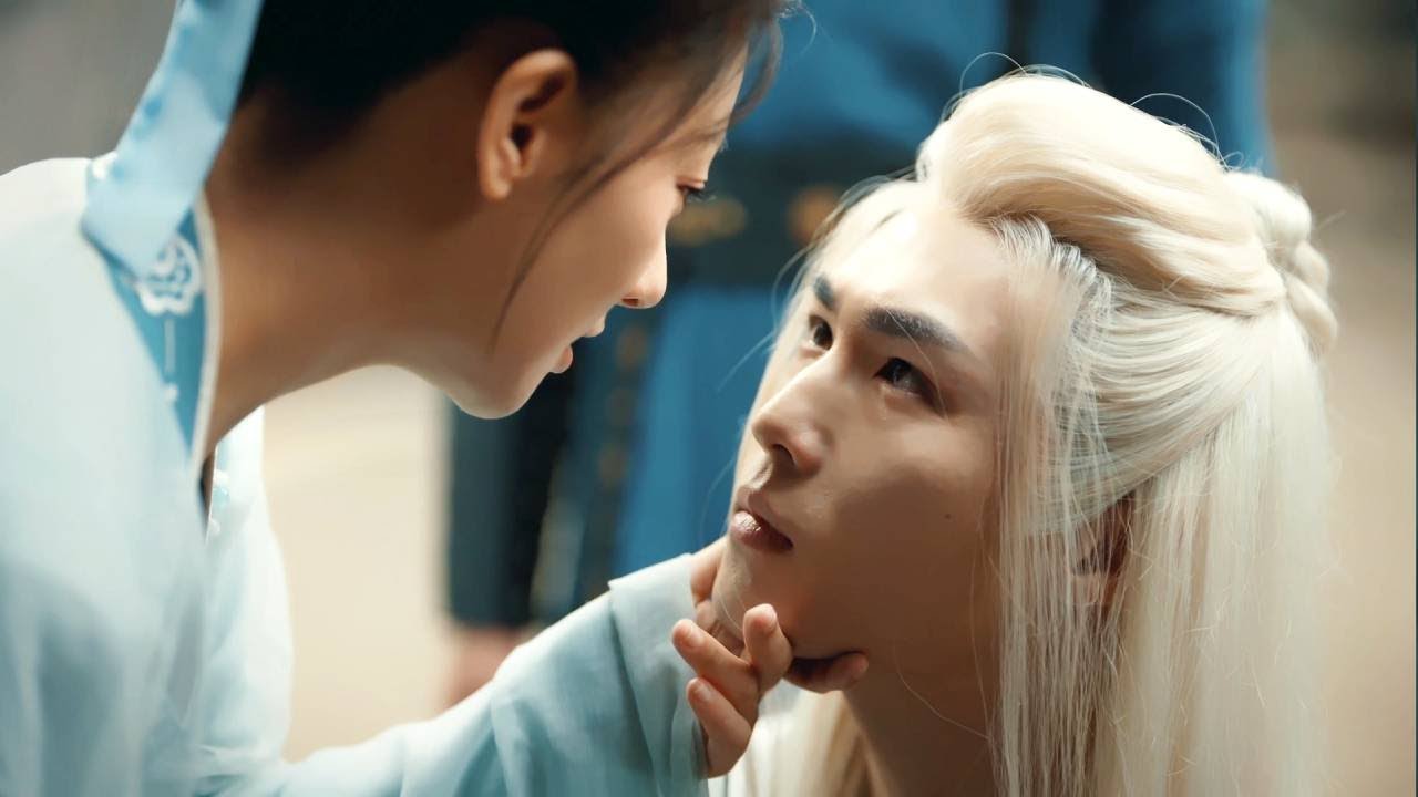 昔日女奴身份反轉囚禁冷面王爺，她一邊傷害卻又一邊深愛著他！ #lovestory #虐戀