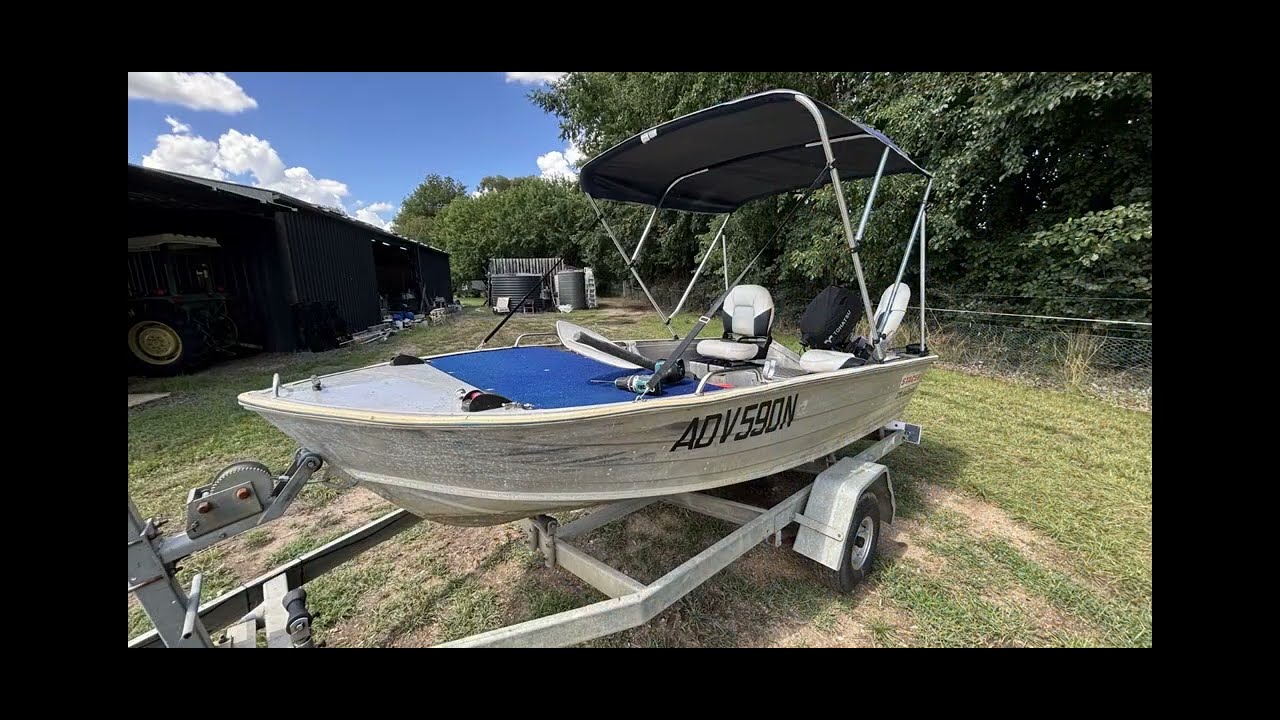 Dingy For Sale Bathurst 20HP Electric Start Power Tilt